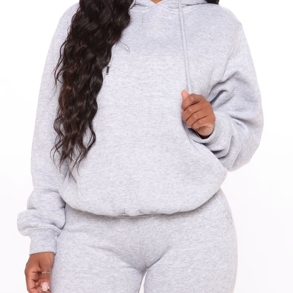 Brand new fashion Nova grey sweater size S - Picture 2 of 4